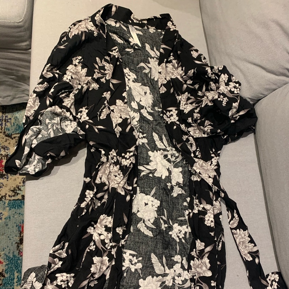 Spiritual gangster white black & grey kimono